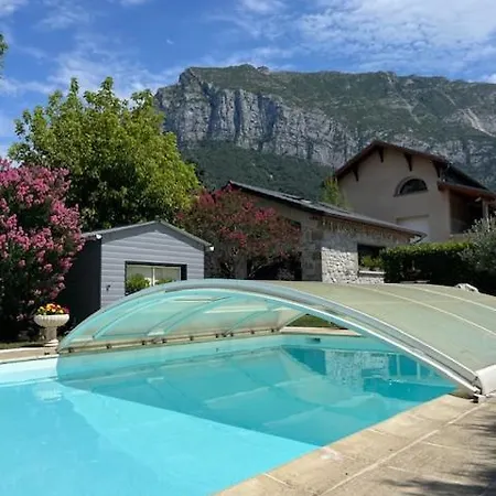 Maison Milla